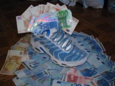 nike et largen